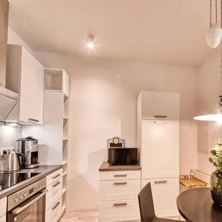 Apartment Duenengold In Der Haiderose Binz